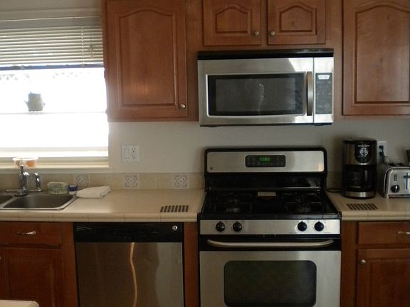 5th image of 114 Dockside Dr