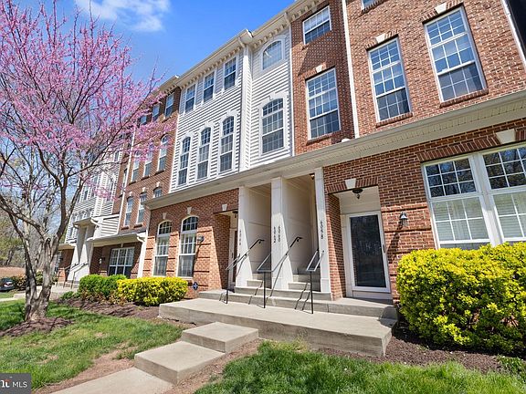 2nd image of 6060 Aster Haven Cir