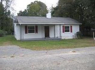 46 Farrell St, Williston, SC 29853