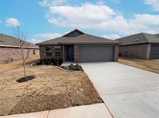 3720 Los Cabos Dr, Mustang, OK 73064