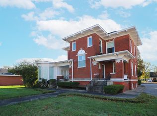 2116 Broadway St, Paducah, KY 42001
