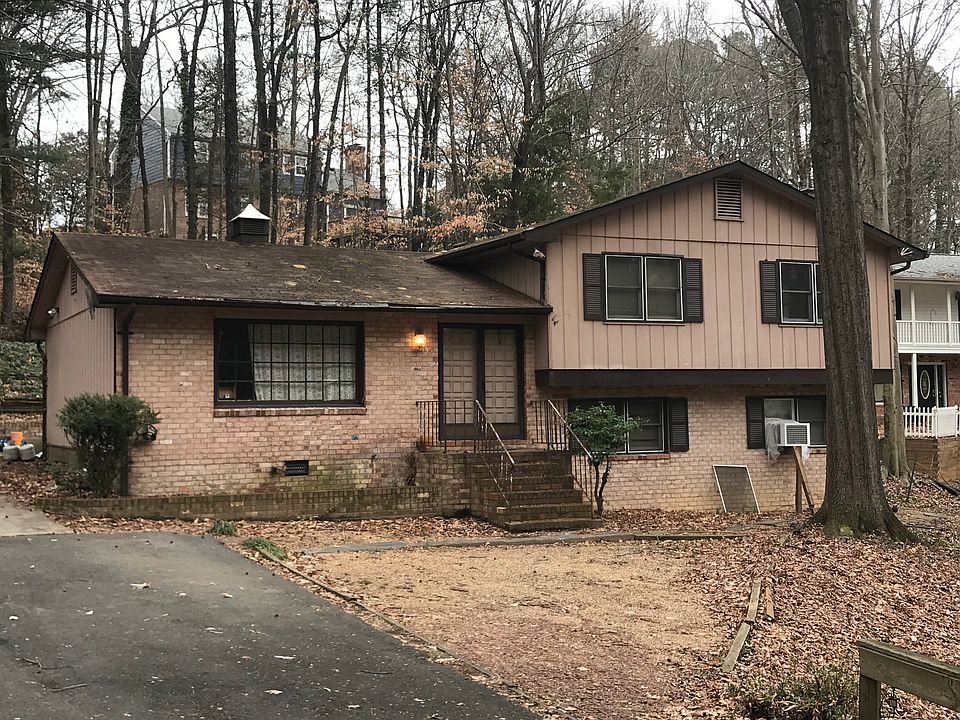 1st image of 310 Altoona Dr