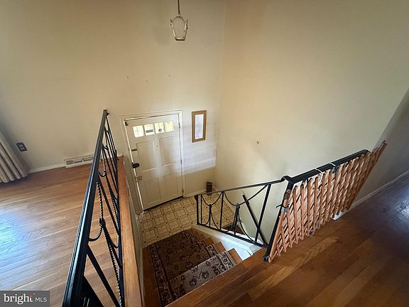 2nd image of 5720 Temple Hill Rd