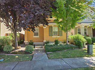 2984 Club Center Dr, Sacramento, CA 95835