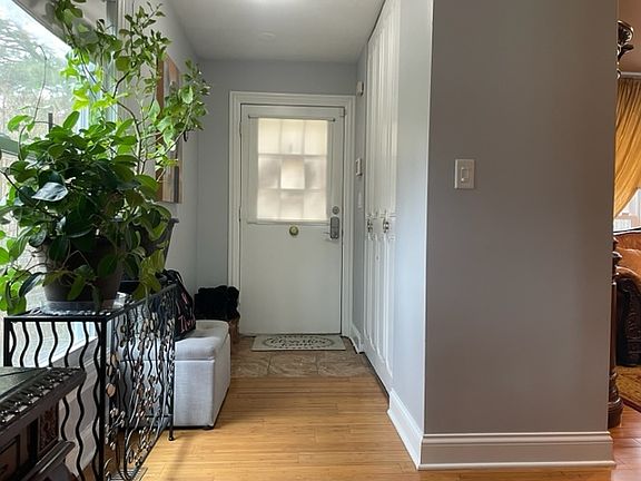 2nd image of 2221 Andover Ct