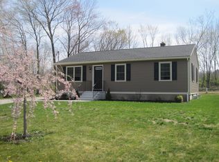 25 Winthrop Dr, Moosup, CT 06354