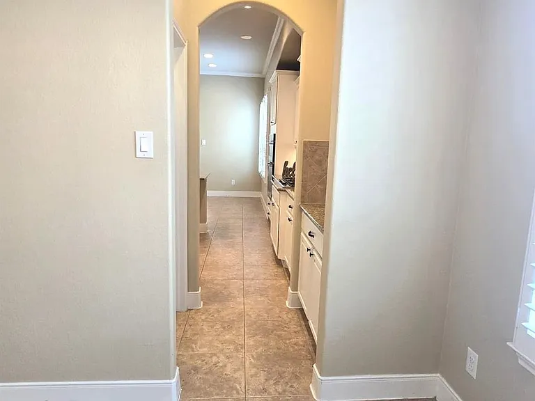 28254 Natalie Bend Rd — Photo 9
