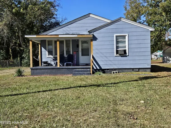 208 White Street, Williamston, NC 27892