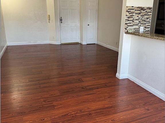 3rd image of 9014 Burnet Ave Unit 201