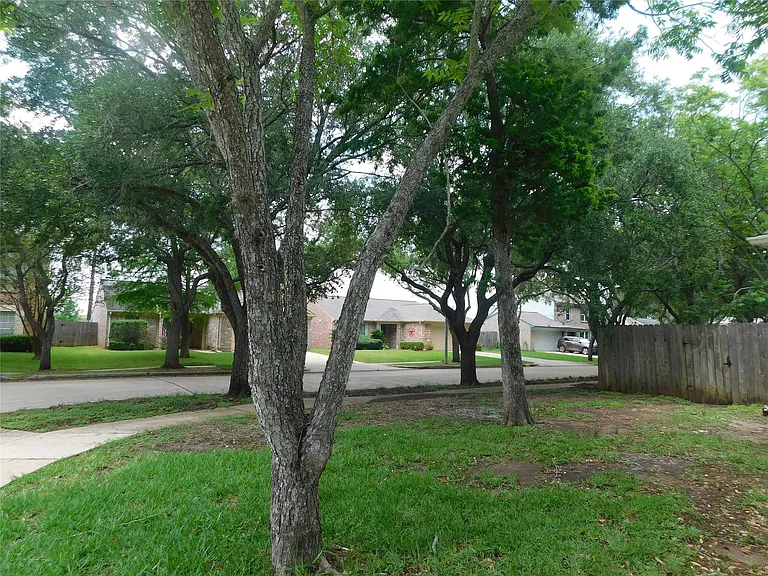 4403 Alamo Ave — Photo 37