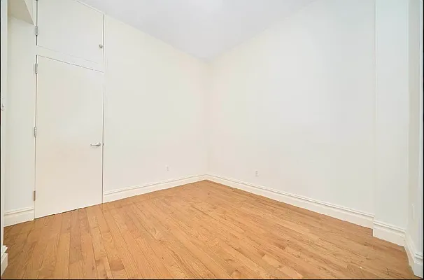 Rented by Living New York | media 7