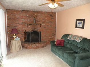 440 Brookdale Dr, Eastlake, OH