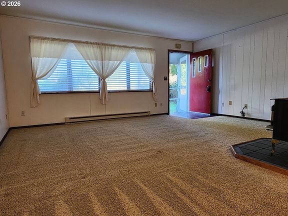 4th image of 205 18th St
