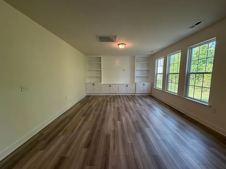 763 Heartpine Dr — Photo 10