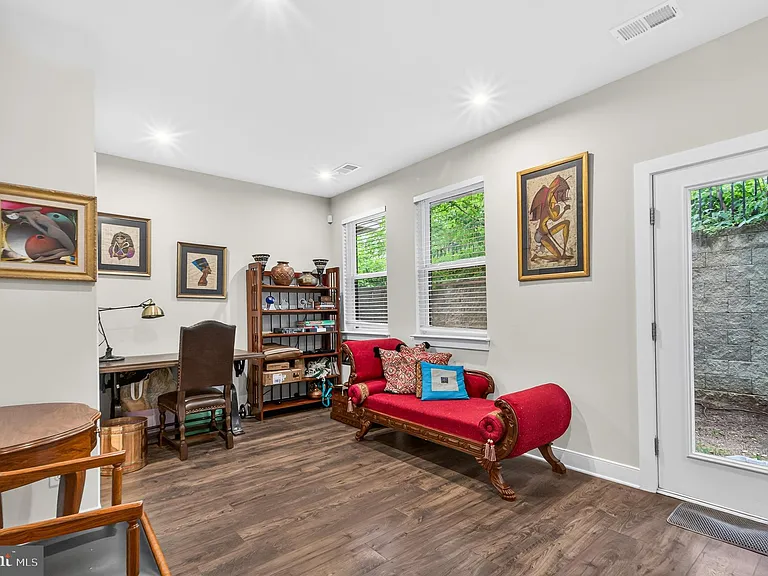1013 S Taylor Ct — Photo 25