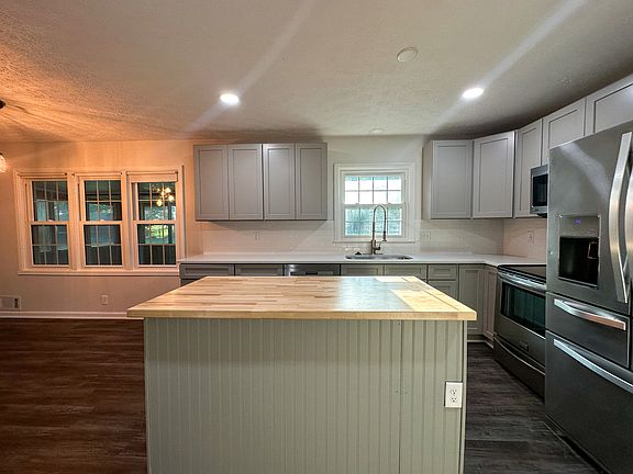 5th image of 5684 Wallingwood Dr