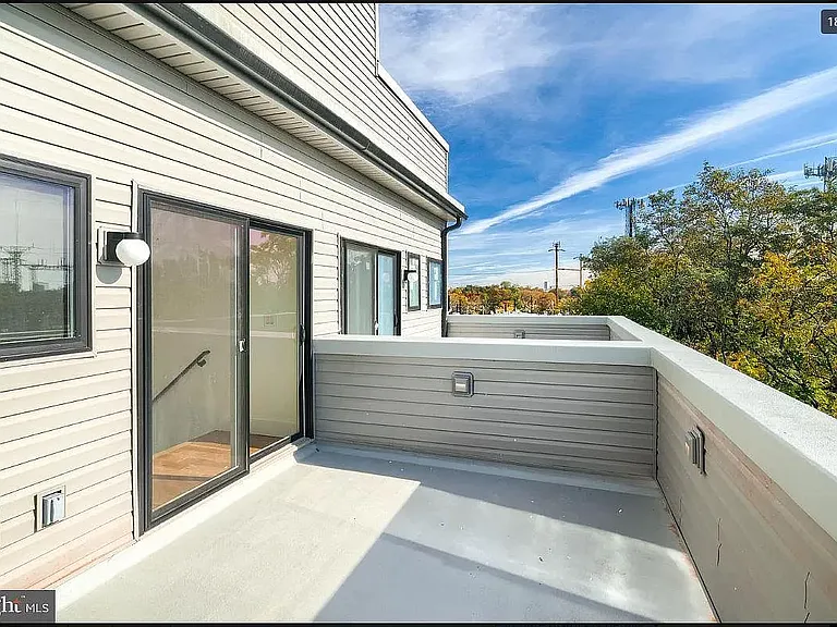 3856 Pennsgrove St — Photo 19