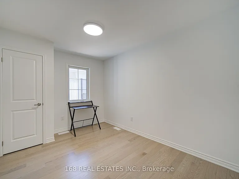 44 Azure Dr — Photo 38