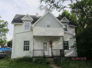 209 W 23rd St, Lorain, OH 44052