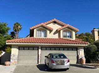 28341 Rodgers Dr, Saugus, CA 91350