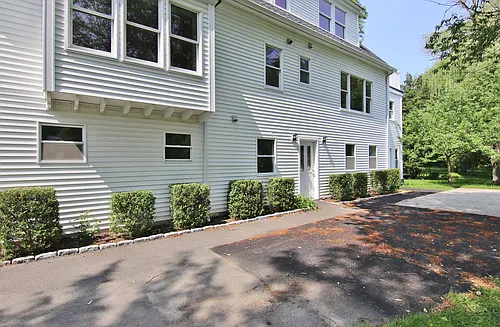 821 Long Ridge Rd #LL Photo 1