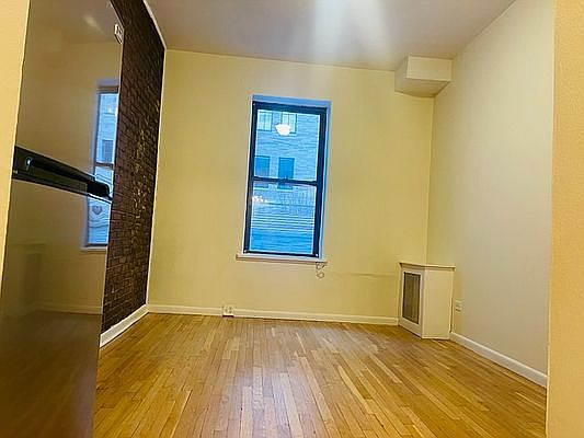 2nd image of 304 E 81st St #2