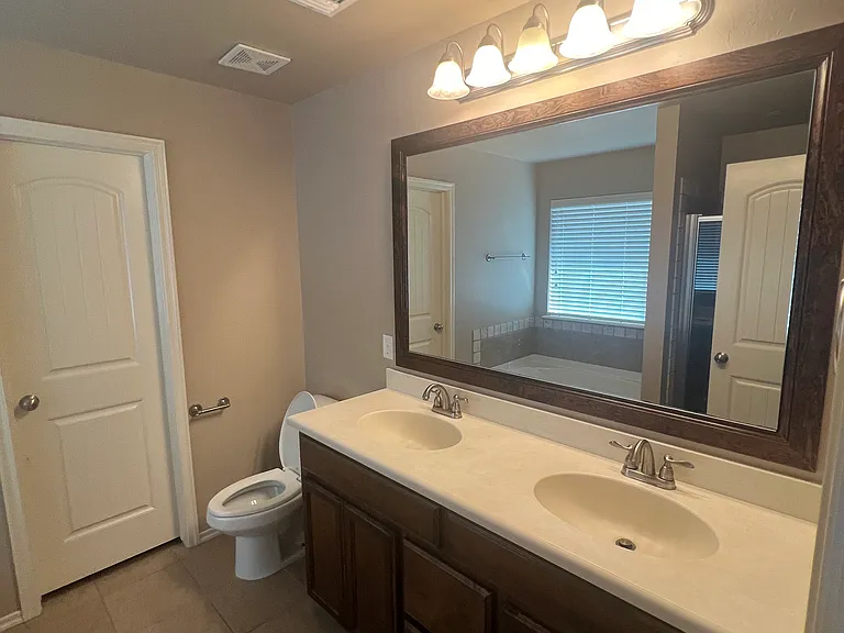 18509 Agua Dr — Photo 16