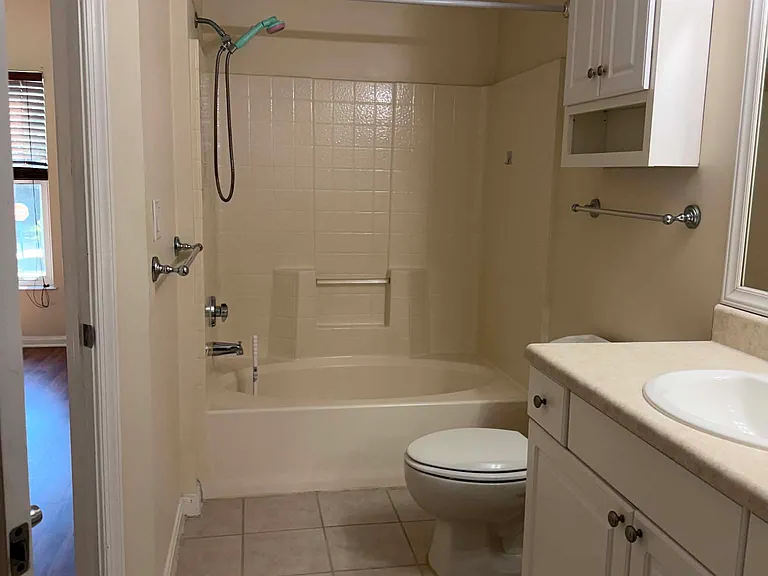 5080 Fairways Cir — Photo 14