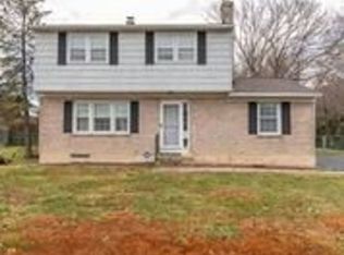 24 Stockton Dr, New Castle, DE 19720