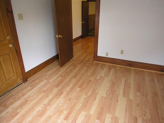5th image of 158 Reynolds St APT 3S