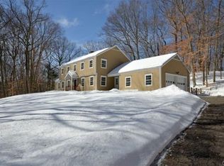 189 Bridle Path Ln, New Canaan, CT 06840