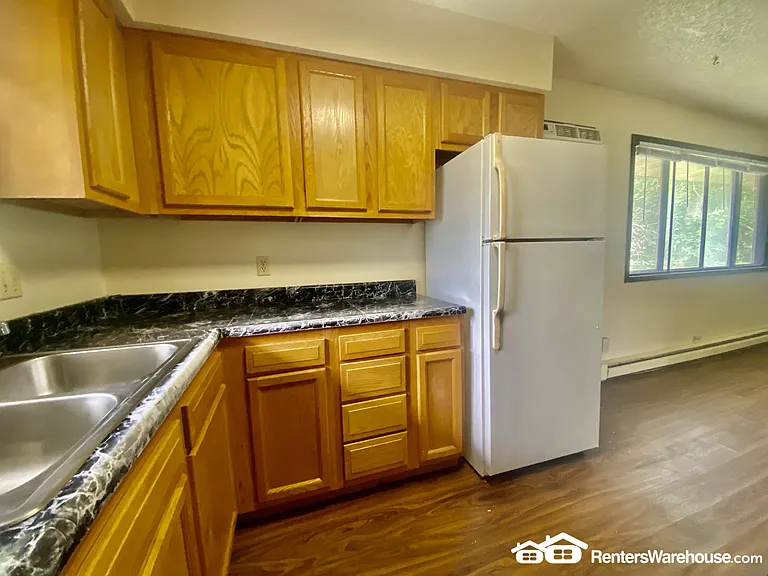 206 N Madison St #4 — Photo 11