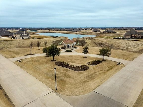 5th image of 2260 Hodges Lake Dr