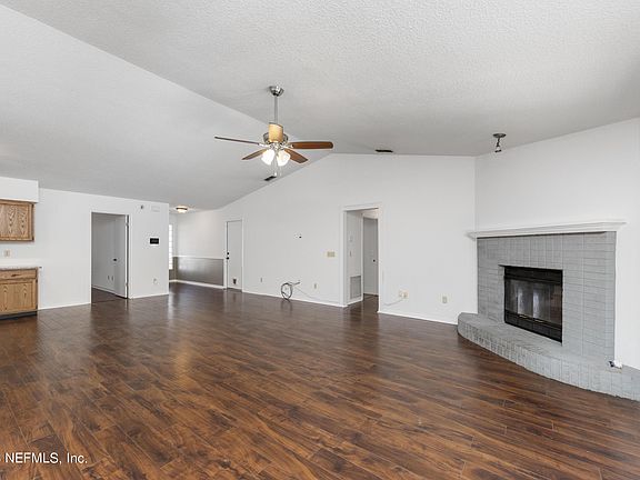 4th image of 8638 Duckworth Ct