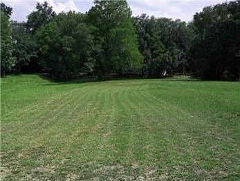 5th image of 9759 E Highway 25