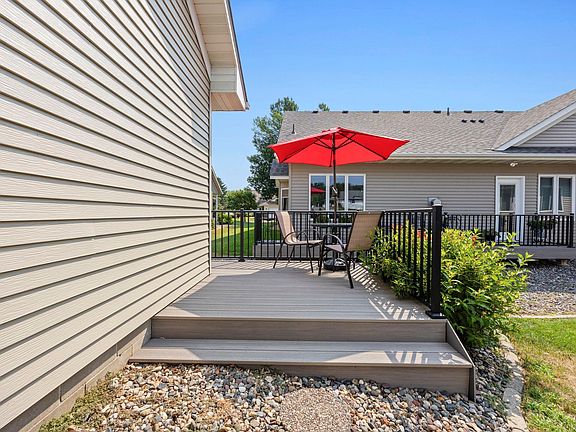 4th image of 149 Bluebird Ln