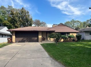 1111 Mayfair Pl, Rockford, IL 61107