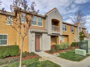 1002 Dante Cir, Roseville, CA 95678