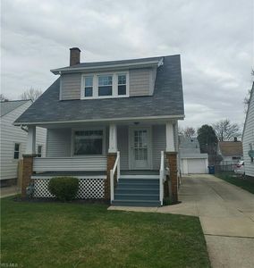 4006 Snow Rd, Parma, OH, 44134