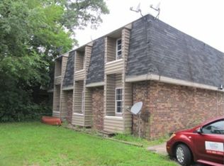 2920 Edison Rd #D, South Bend, IN 46615