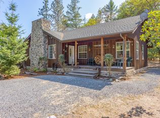 493 Griffin Rd, Grants Pass, OR 97527