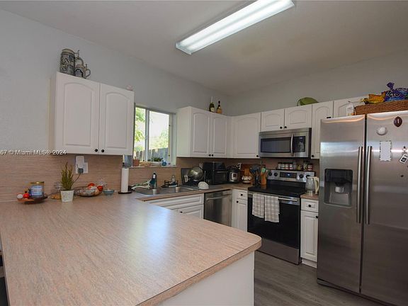 5th image of 21485 SW 85th Ave #21485