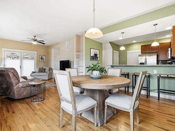 Kitchen opens to the dining area and living room, creating a social environment with lots of light.