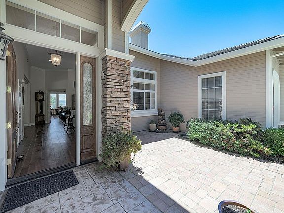 2nd image of 6040 Dolomite Dr