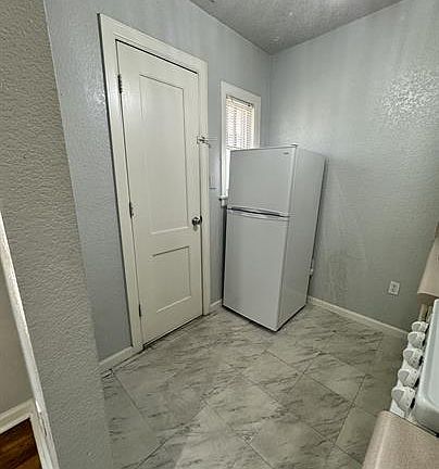 4th image of 510 W Fillmore St #8