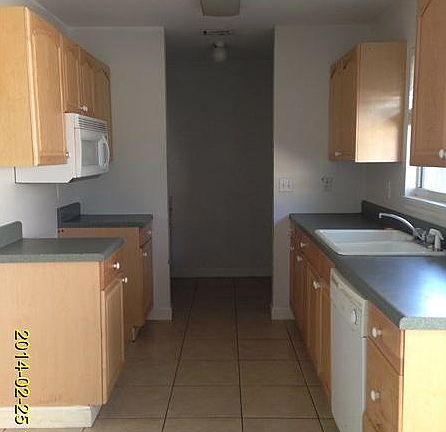 3rd image of 3226 1st St