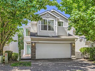 15930 SW Foxwood Ct, Tigard, OR