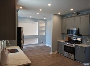 578 W Side Ave FLOOR 2, Jersey City, NJ 07304