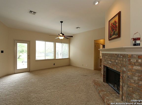 3rd image of 15003 Oak Briar
