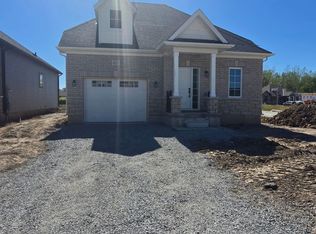 415 Louisa St, Fort Erie, ON L2A 6S5